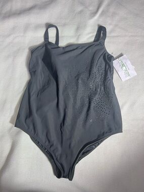 Delta Burke One Piece Swimsuit Size 22W NWT